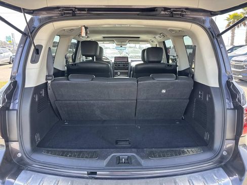 Certified 2024 INFINITI QX80 Luxe image 10