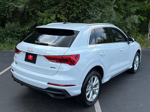 Used 2023 Audi Q3 2.0T Premium w/ Convenience Package AWD/4WD image 5