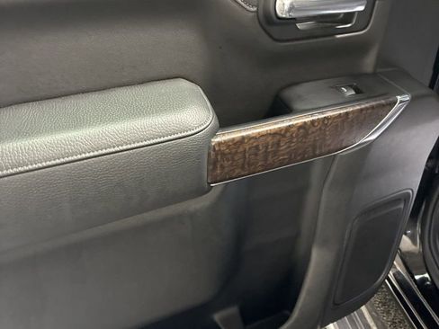 Used 2019 GMC Sierra 1500 Denali w/ Denali Ultimate Package image 25