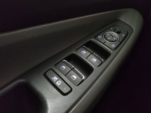 Used 2020 Hyundai Santa Fe SEL FWD image 27