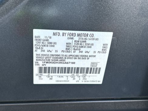 Used 2019 Ford Explorer XLT image 29