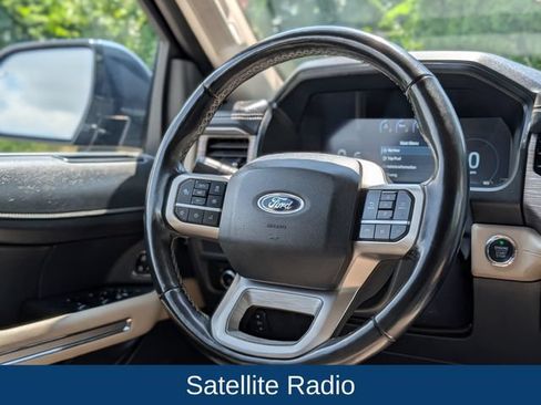 Used 2023 Ford Expedition Limited AWD/4WD image 14