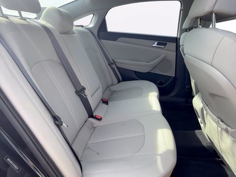 Used 2016 Hyundai Sonata SE w/ Cargo Package FWD image 28
