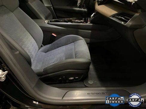 Used 2023 Audi e-tron GT Premium Plus image 82