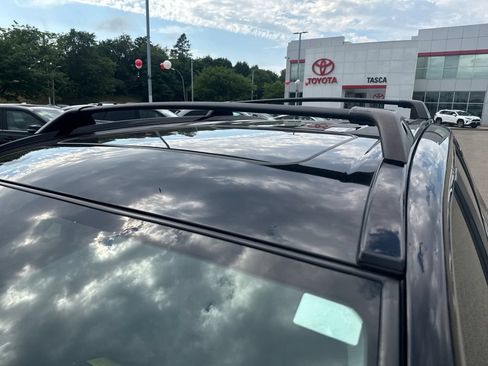 Used 2022 Toyota RAV4 XLE w/ Convenience Package AWD/4WD image 45