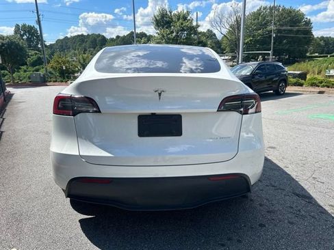 Used 2023 Tesla Model Y Long Range AWD/4WD image 4