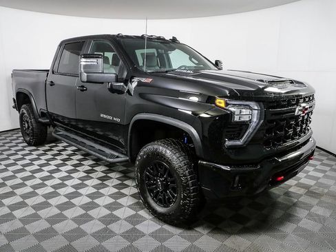 New 2026 Chevrolet Silverado 2500 ZR2 image 28