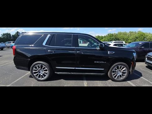 Used 2025 GMC Yukon Denali AWD/4WD image 6