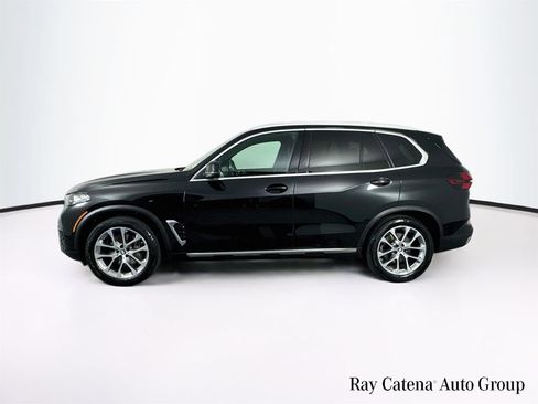 Used 2024 BMW X5 xDrive40i w/ Premium Package AWD/4WD image 4