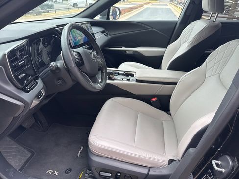 Certified 2025 Lexus RX 350 Premium w/ Convenience Package image 5
