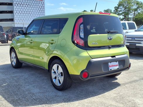 Used 2015 Kia Soul FWD image 3