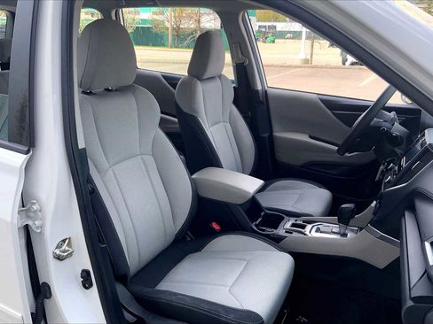 Used 2020 Subaru Forester w/ Alloy Wheel Package AWD/4WD image 8