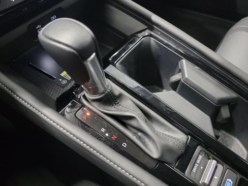 Used 2023 Honda Accord Touring image 27