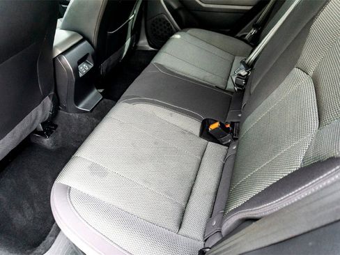 Used 2024 Subaru Crosstrek 2.0i Premium image 27