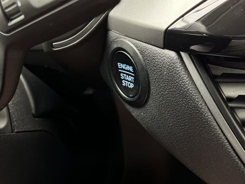 Used 2024 Ford Escape Active image 18