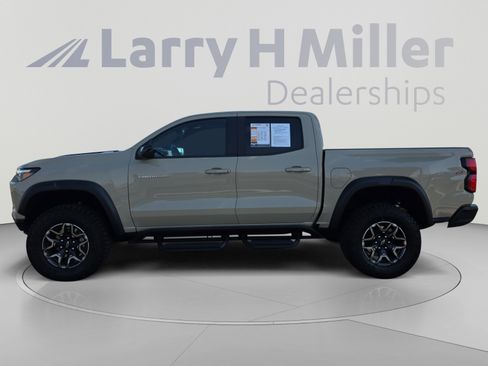 Certified 2024 Chevrolet Colorado ZR2 w/ Technology Package AWD/4WD image 2