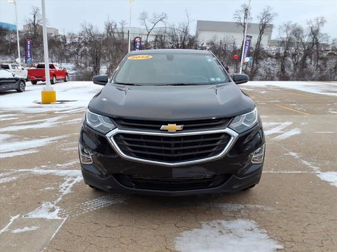 Used 2018 Chevrolet Equinox LT image 3
