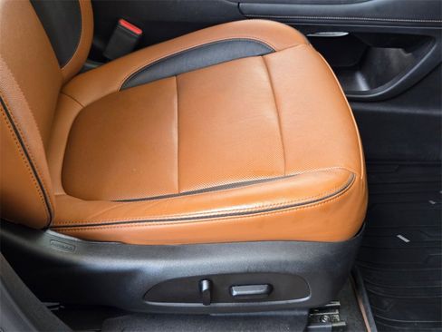 Used 2020 GMC Acadia AT4 w/ LPO, 'HIT The Road' Package image 29