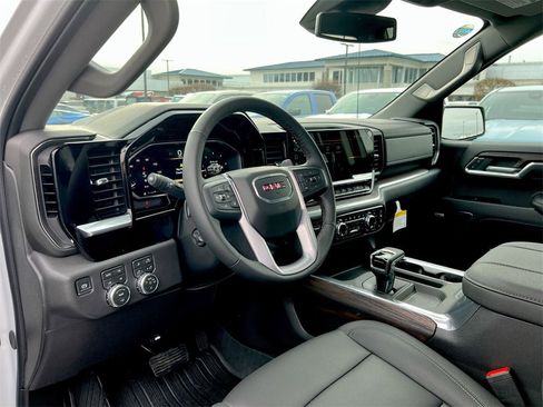 New 2026 GMC Sierra 1500 SLT w/ SLT Premium Plus Package image 10