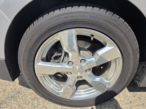 Used 2011 Chevrolet Volt Premium w/ Premium Trim Package FWD image 39