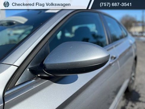 Used 2024 Volkswagen Jetta S image 2