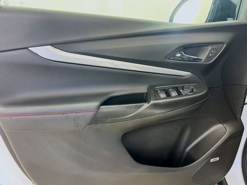 Used 2023 Chevrolet Bolt EUV Premier w/ Sun & Sound Package image 18