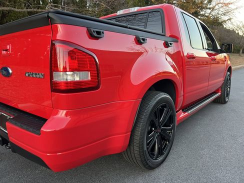 Used 2008 Ford Explorer Sport Trac Adrenalin image 59