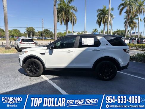 Used 2016 Land Rover Discovery Sport HSE AWD/4WD image 6