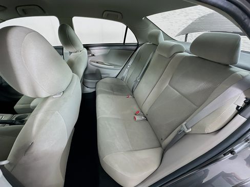 Used 2012 Toyota Corolla LE FWD image 24