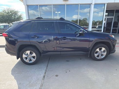 Used 2023 Toyota RAV4 XLE w/ Convenience Package FWD image 5