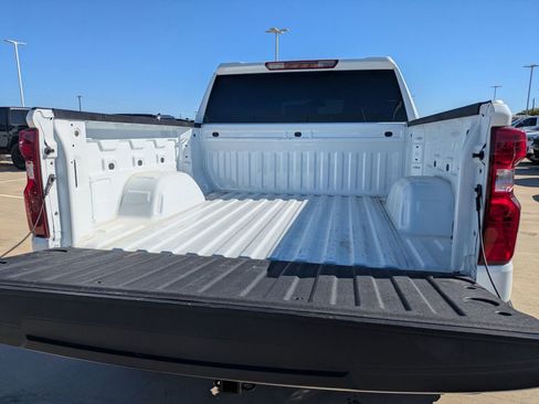 Used 2025 Chevrolet Silverado 1500 Custom Trail Boss image 22