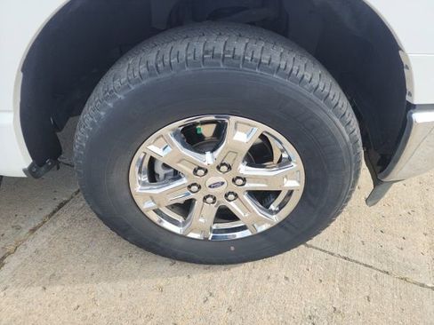 Used 2023 Ford F150 XLT w/ XTR Package image 14