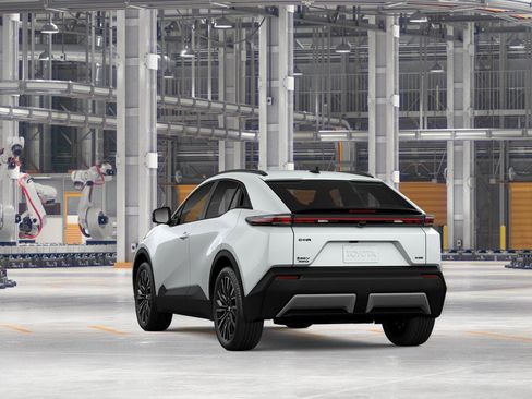 New 2026 Toyota C-HR AWD/4WD image 9
