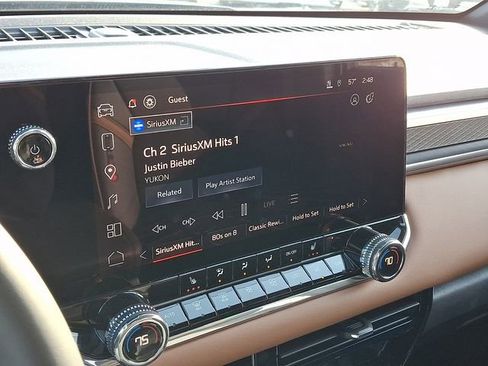 New 2025 GMC Canyon AT4 w/ Nightfall Edition AWD/4WD image 13