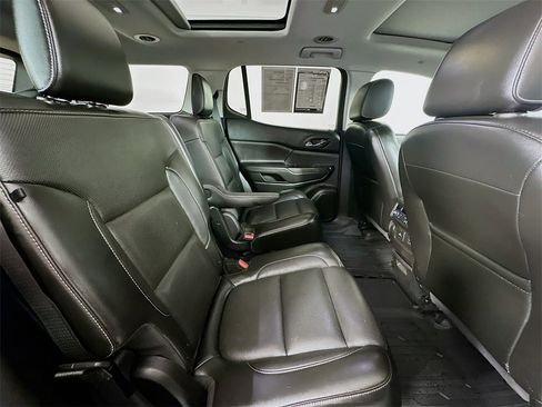 Used 2019 GMC Acadia SLT image 26