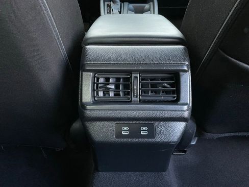 Certified 2025 Honda Accord SE image 37