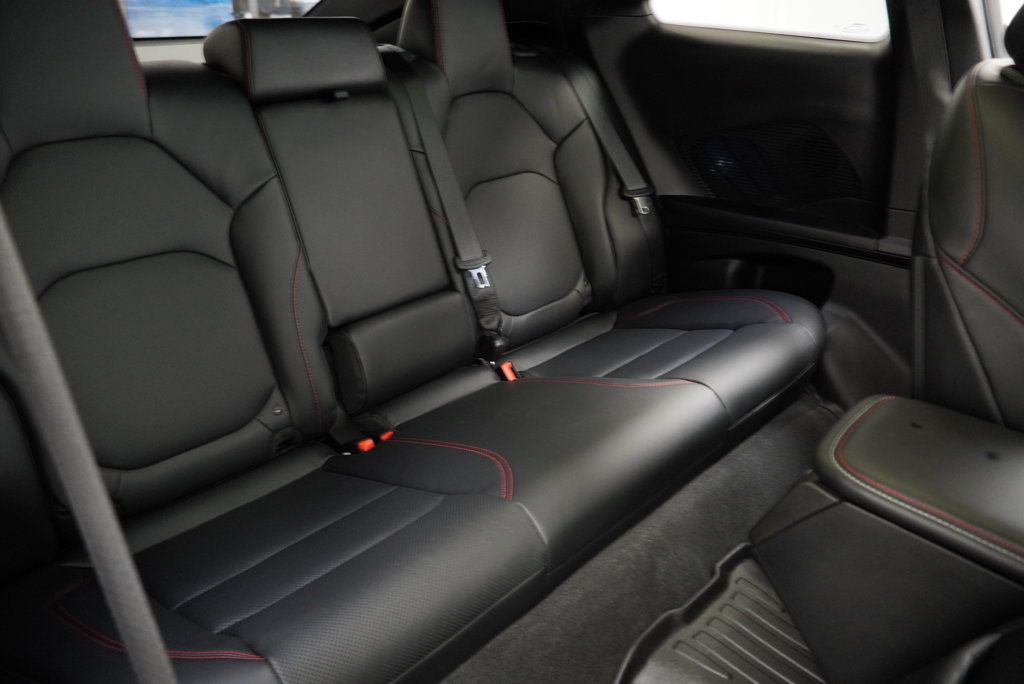 Used 2024 Dodge Charger Daytona R/T w/ Plus Group AWD/4WD image 39