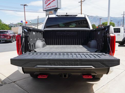 Used 2024 Toyota Tundra Limited w/ TRD Off-Road Package AWD/4WD image 15