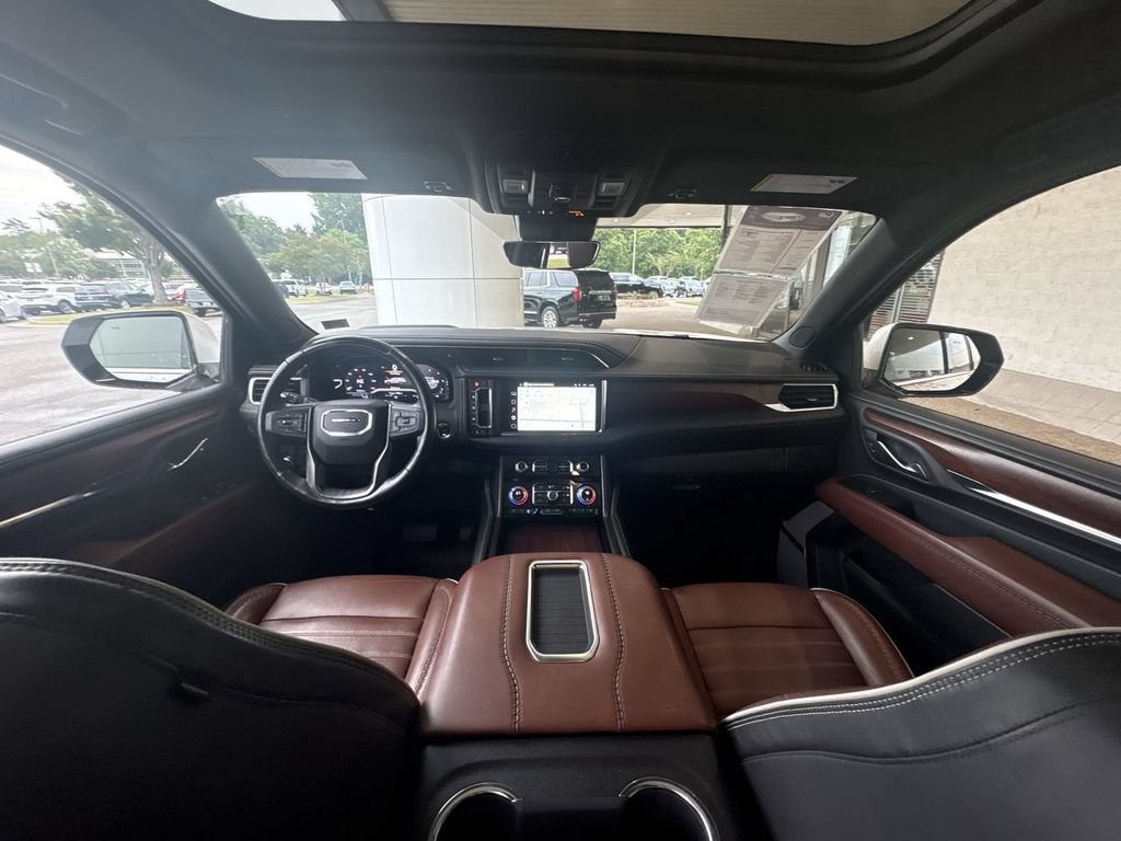Certified 2023 GMC Yukon XL Denali Ultimate AWD/4WD image 21