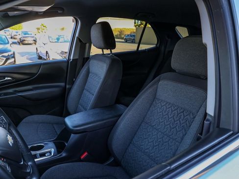 Used 2024 Chevrolet Equinox LT image 15