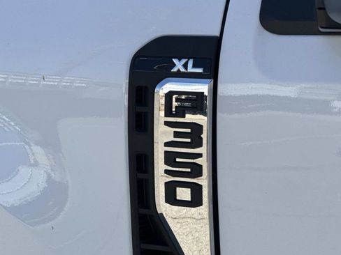 New 2025 Ford F350 XL w/ XL Chrome Package image 23