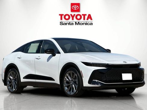 New 2026 Toyota Crown w/ Advanced Technology Package AWD/4WD image 1