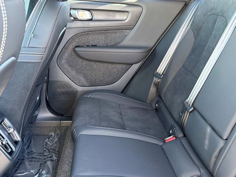 New 2026 Volvo XC40 B5 Ultra w/ Climate Package image 13