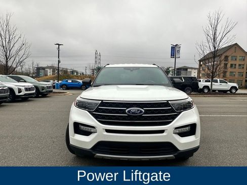 Used 2020 Ford Explorer XLT w/ Equipment Group 202A image 10