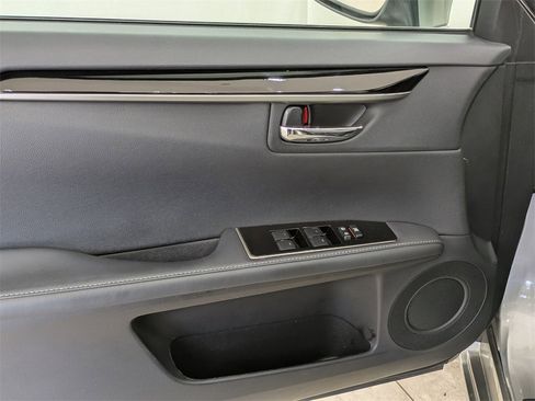 Used 2016 Lexus ES 350 image 14