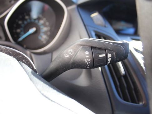 Used 2013 Ford Focus S image 15