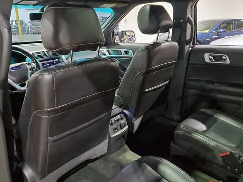 Used 2013 Ford Explorer Sport image 29