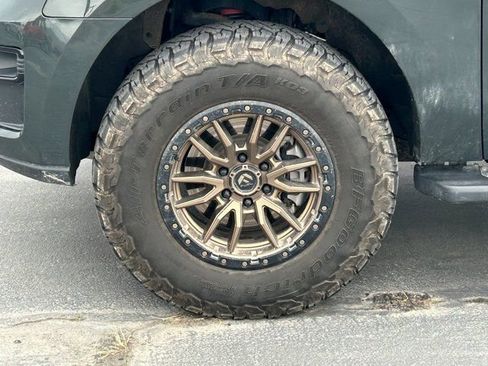 Used 2022 Ford Expedition Timberline image 12