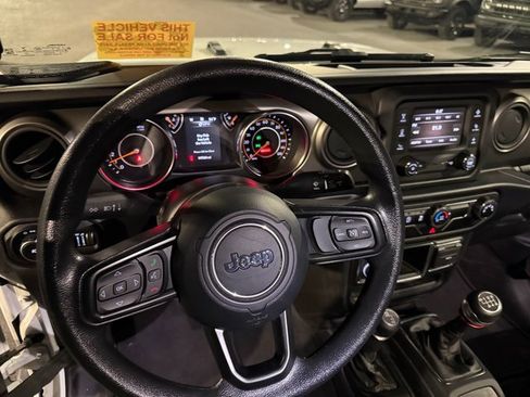 Used 2021 Jeep Wrangler Unlimited Sport image 8