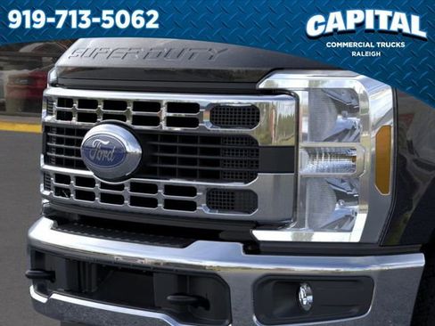 New 2026 Ford F350 XLT w/ FX4 Off-Road Package image 17